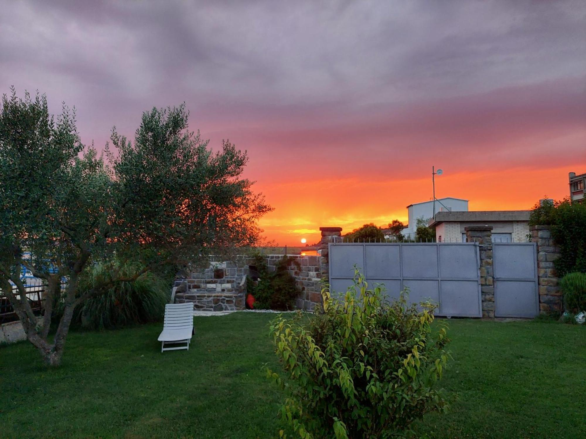 M&M Sunset Apartments Порторож Екстер'єр фото