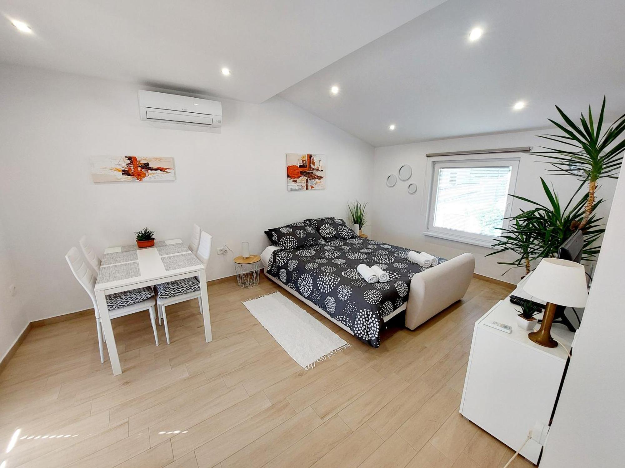 M&M Sunset Apartments Порторож Екстер'єр фото